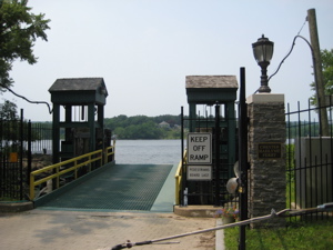 Chester-Hadlyme Ferry