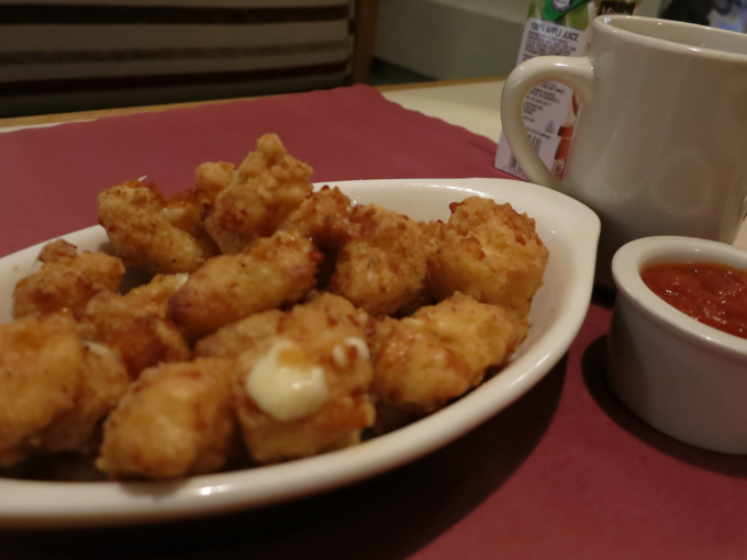 Fried cheese curds