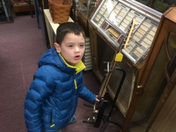 New England Jukebox and Collectibles