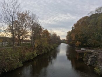 Windsor Locks Canal Trail State Park (North)