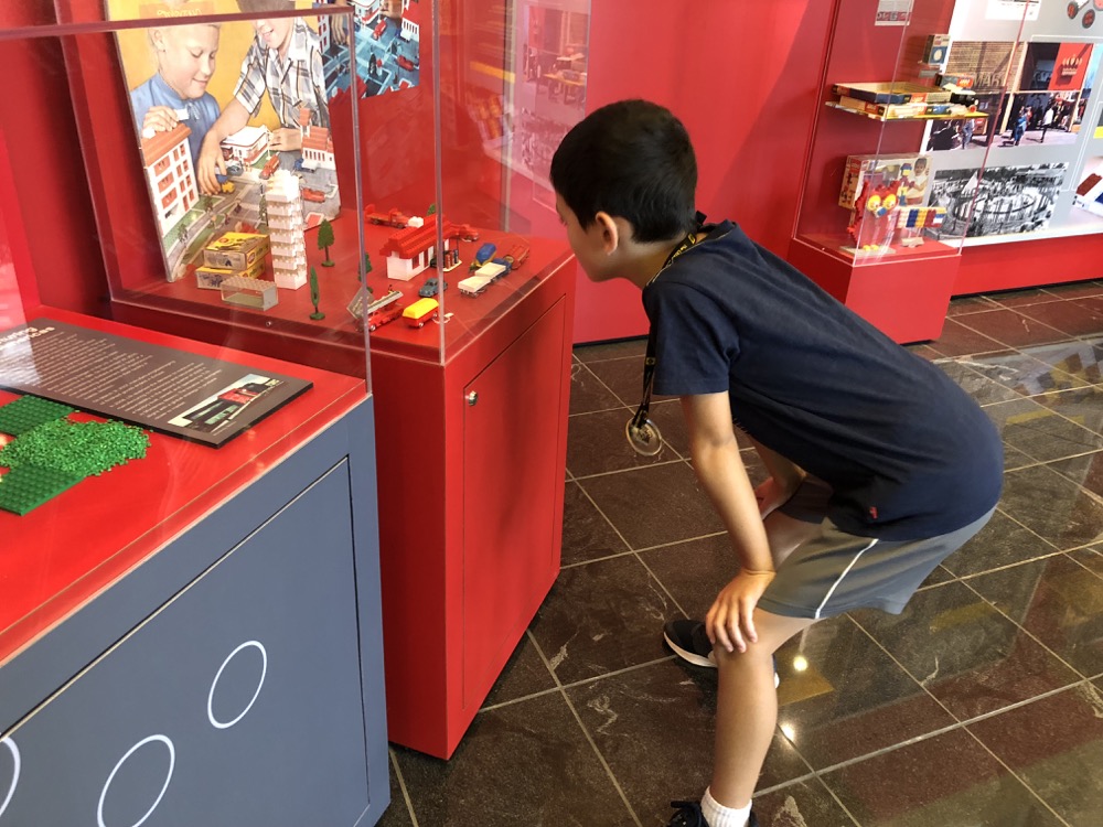 can you tour the lego factory in enfield ct